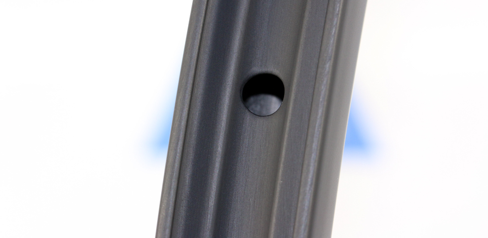 AR36-650b-Disc-Carbon-Gravel-Rim-Light-Bicycle